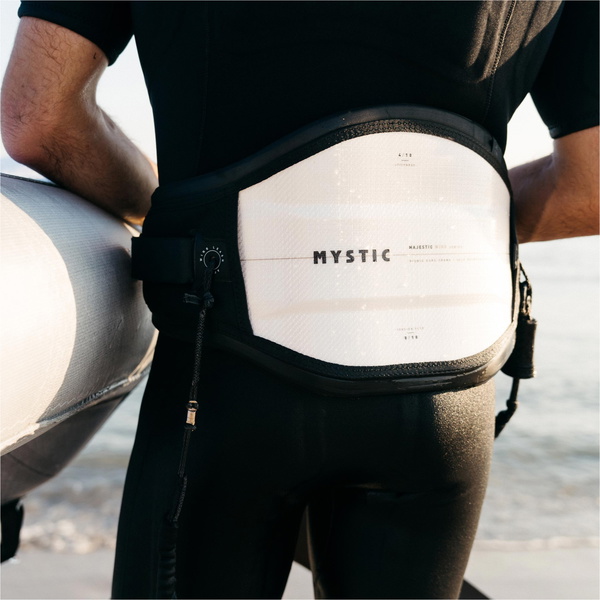 2026 Mystic Majestic Wing Harness 35003.250230 - White